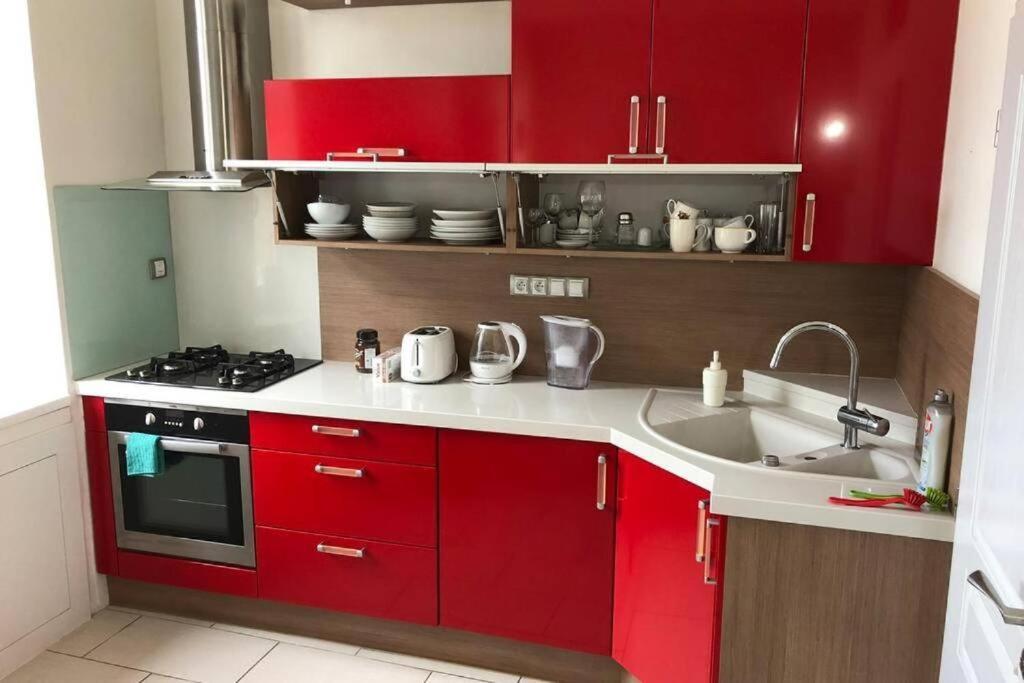 Apartment With Parking In The Center - 500M From Hlavni Nadrazi Brünn Exterior foto