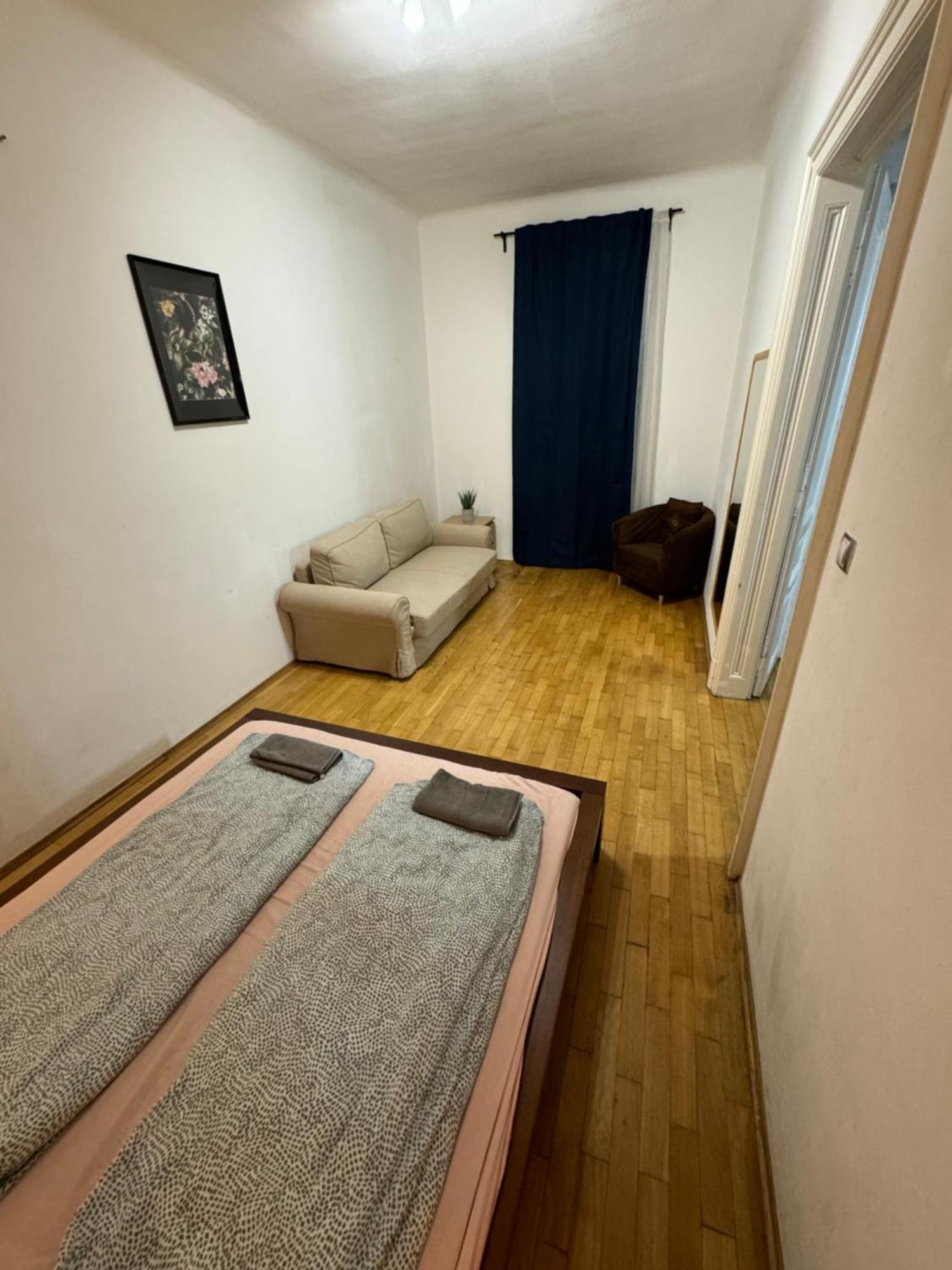 Apartment With Parking In The Center - 500M From Hlavni Nadrazi Brünn Exterior foto